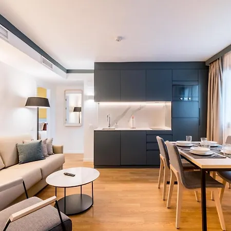 Atlumbreras16 Lejlighed *